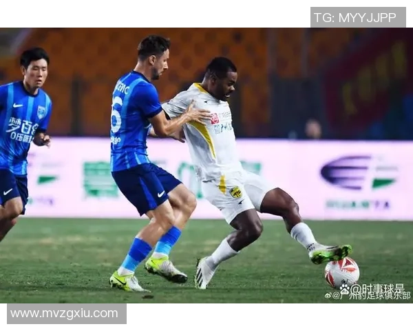 赛后分析广州足球队与重庆足球队球员个人能力对比及表现评估